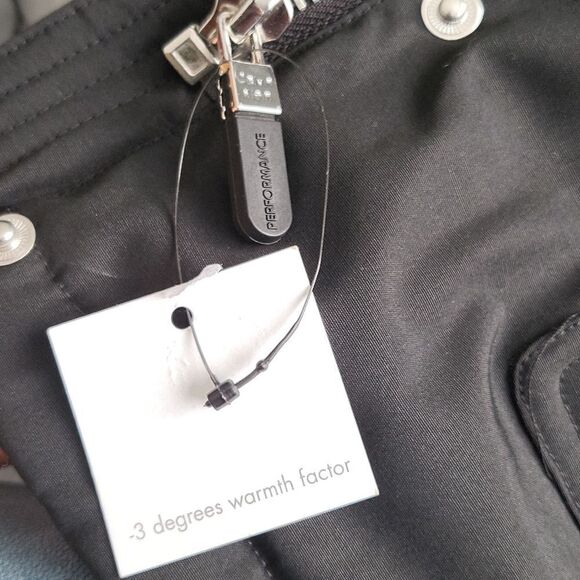 Calvin klein performance winter jacket M size - Picture 9 of 9